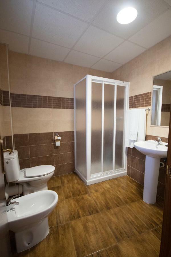 Hotel Las Flores Tolox Dış mekan fotoğraf