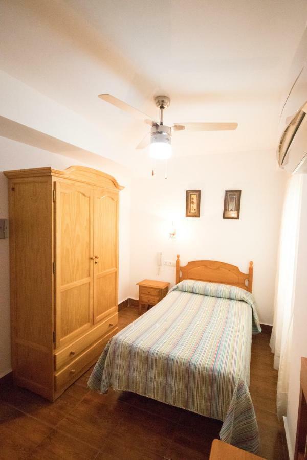 Hotel Las Flores Tolox Dış mekan fotoğraf